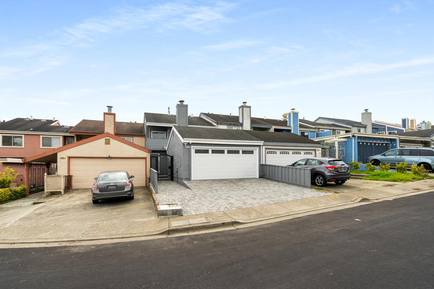 Detail Gallery Image 40 of 44 For 2555 Olmstead Ct, South San Francisco,  CA 94080 - 3 Beds | 2/1 Baths