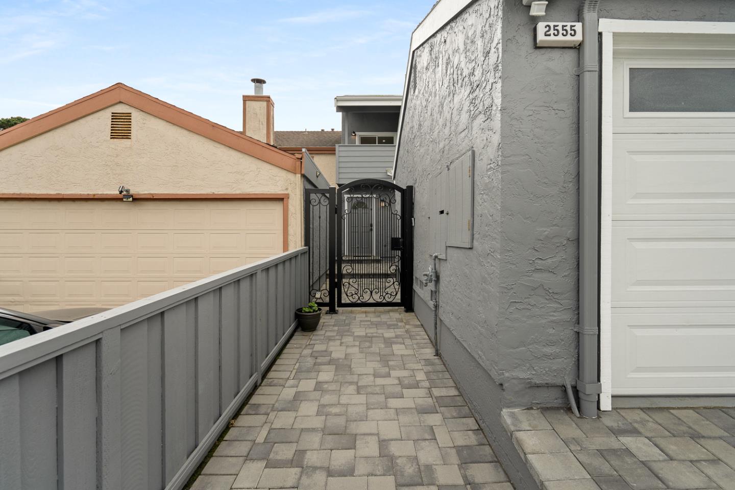 Detail Gallery Image 41 of 44 For 2555 Olmstead Ct, South San Francisco,  CA 94080 - 3 Beds | 2/1 Baths