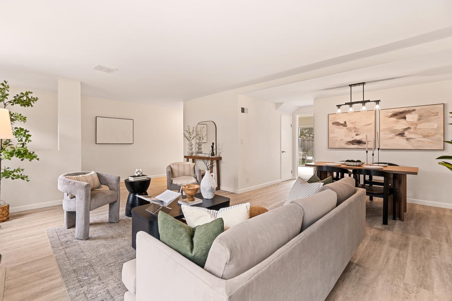 Detail Gallery Image 7 of 44 For 2555 Olmstead Ct, South San Francisco,  CA 94080 - 3 Beds | 2/1 Baths