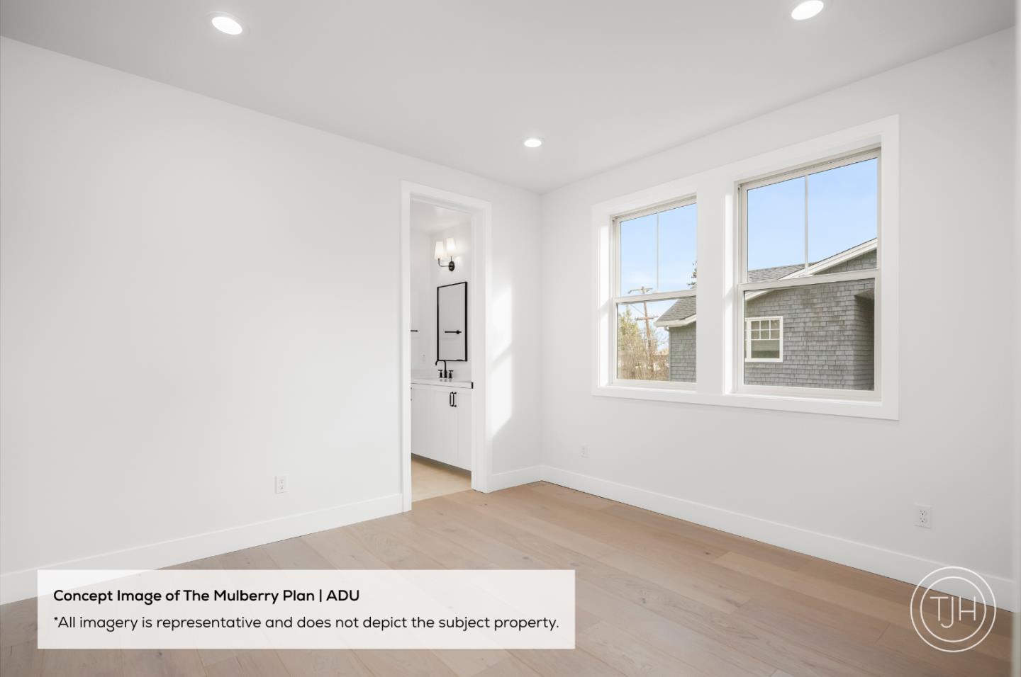 Detail Gallery Image 13 of 17 For 2190 Mills Ave, Menlo Park,  CA 94025 - 5 Beds | 4/1 Baths