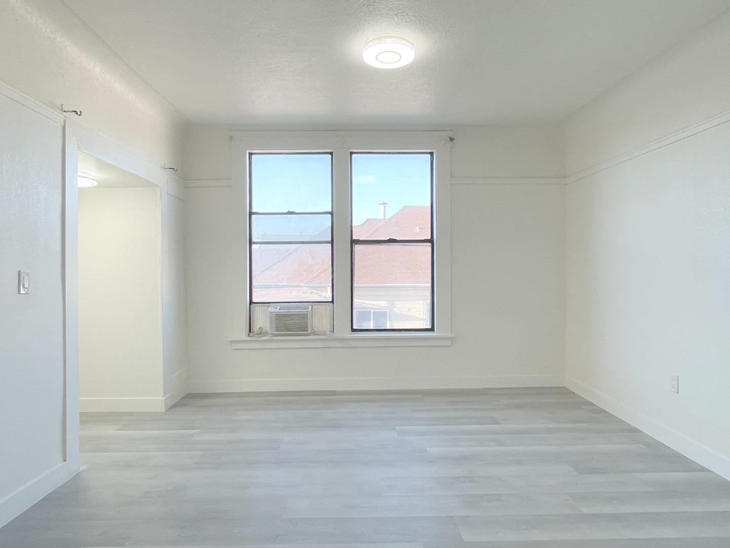 Detail Gallery Image 6 of 10 For 411 E Santa Clara St #G,  San Jose,  CA 95113 - 1 Beds | 1 Baths