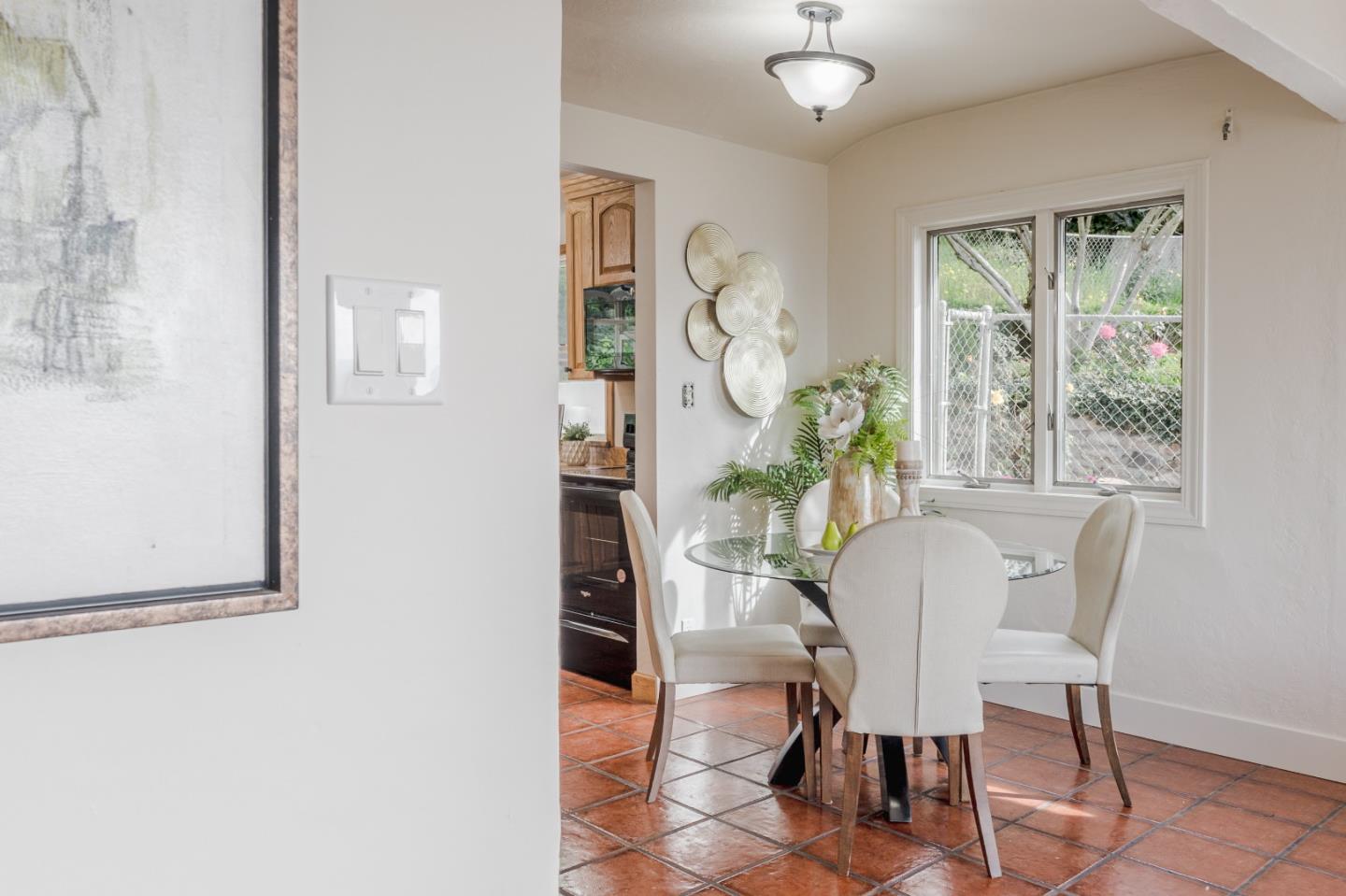 Detail Gallery Image 20 of 66 For 15738 Highland Dr, San Jose,  CA 95127 - 3 Beds | 2 Baths