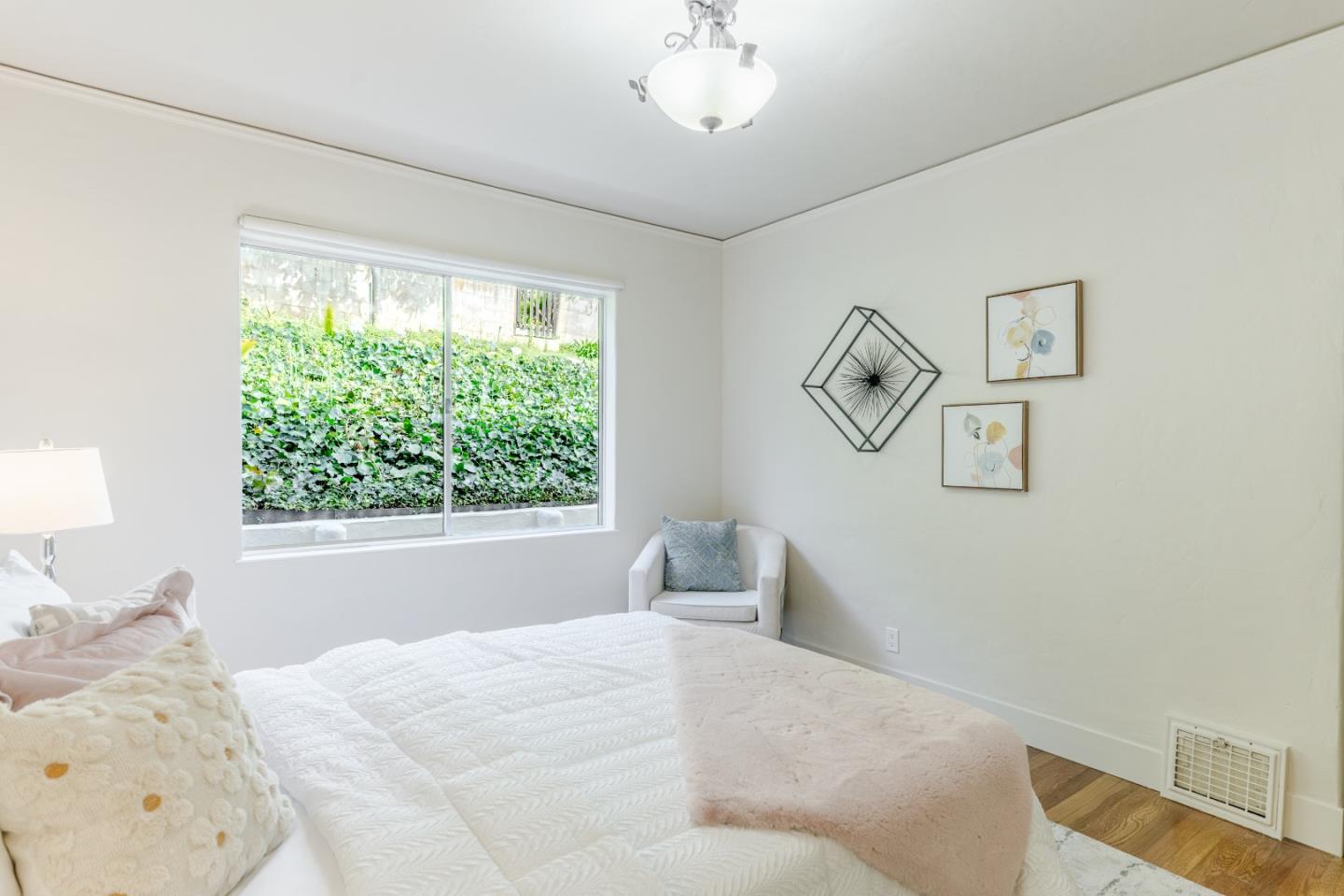 Detail Gallery Image 33 of 66 For 15738 Highland Dr, San Jose,  CA 95127 - 3 Beds | 2 Baths