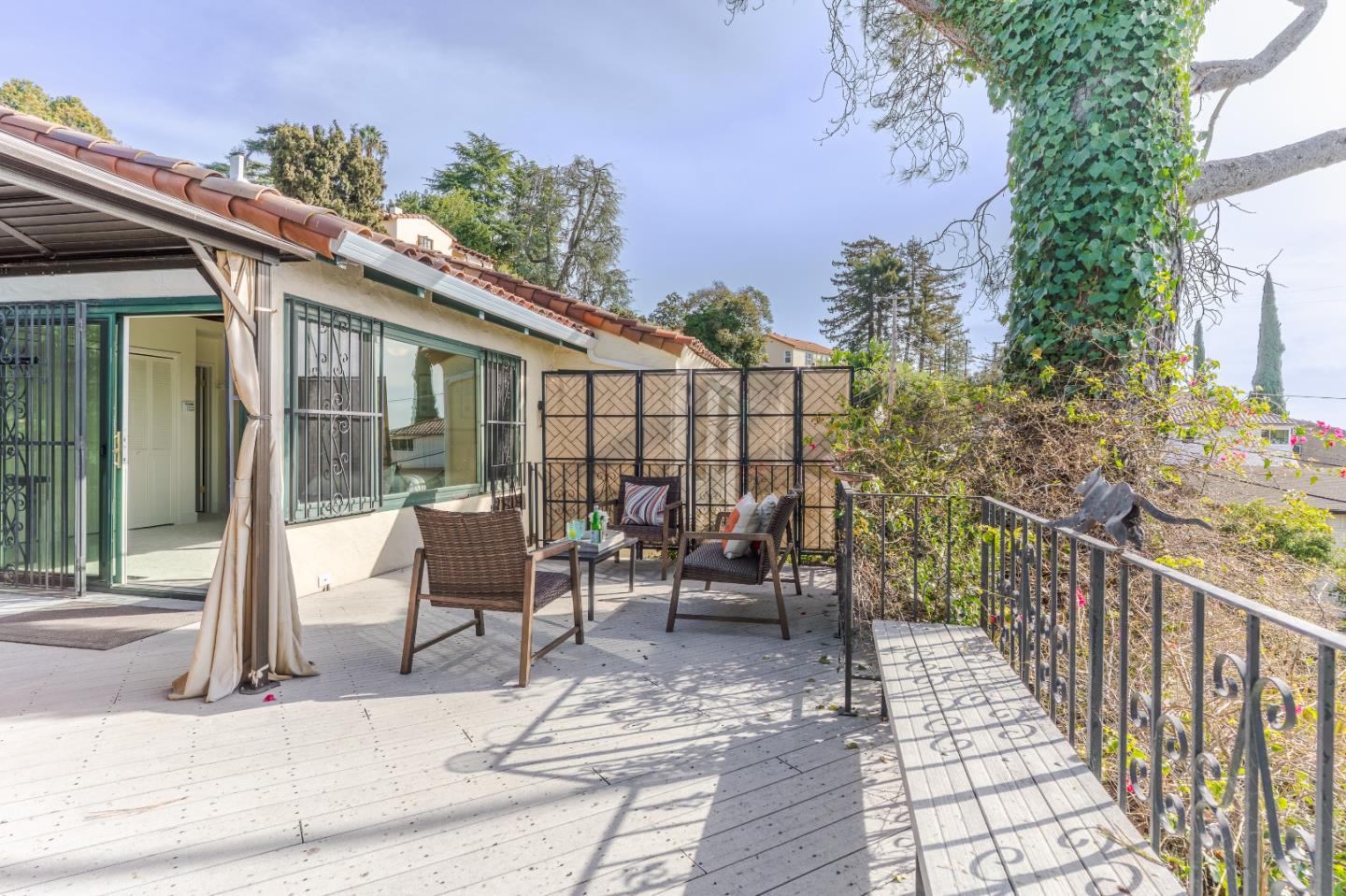 Detail Gallery Image 42 of 66 For 15738 Highland Dr, San Jose,  CA 95127 - 3 Beds | 2 Baths