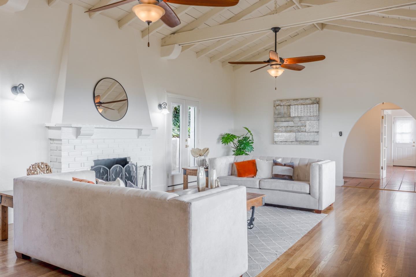 Detail Gallery Image 8 of 66 For 15738 Highland Dr, San Jose,  CA 95127 - 3 Beds | 2 Baths