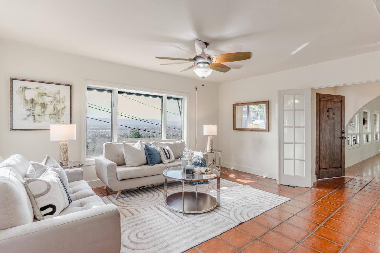 Detail Gallery Image 9 of 66 For 15738 Highland Dr, San Jose,  CA 95127 - 3 Beds | 2 Baths