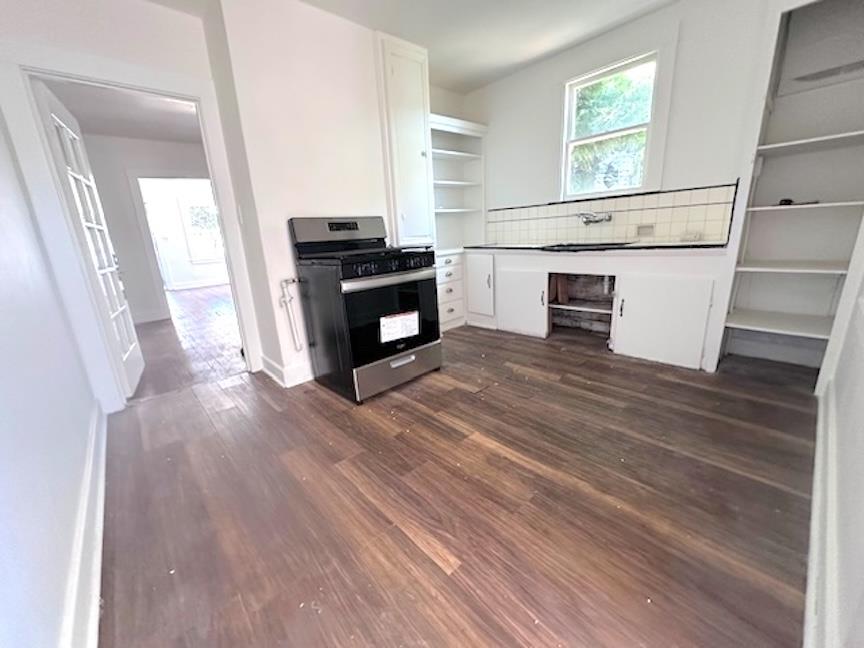 Detail Gallery Image 4 of 14 For 453 Grand Ave, South San Francisco,  CA 94080 - – Beds | – Baths