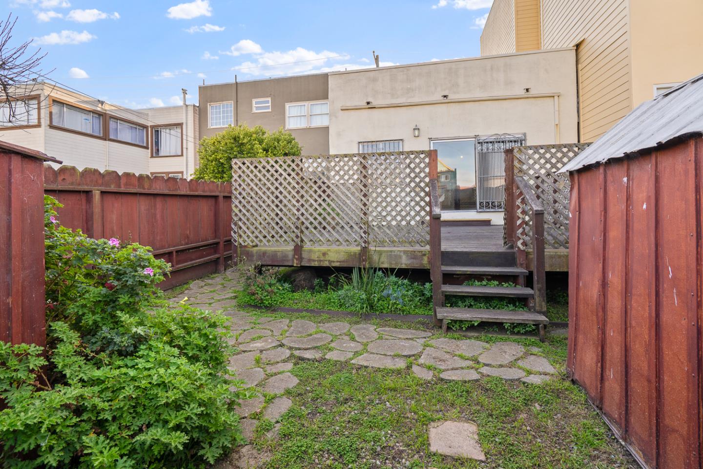 Detail Gallery Image 17 of 31 For 56 Flournoy St, Daly City,  CA 94014 - 3 Beds | 1/1 Baths