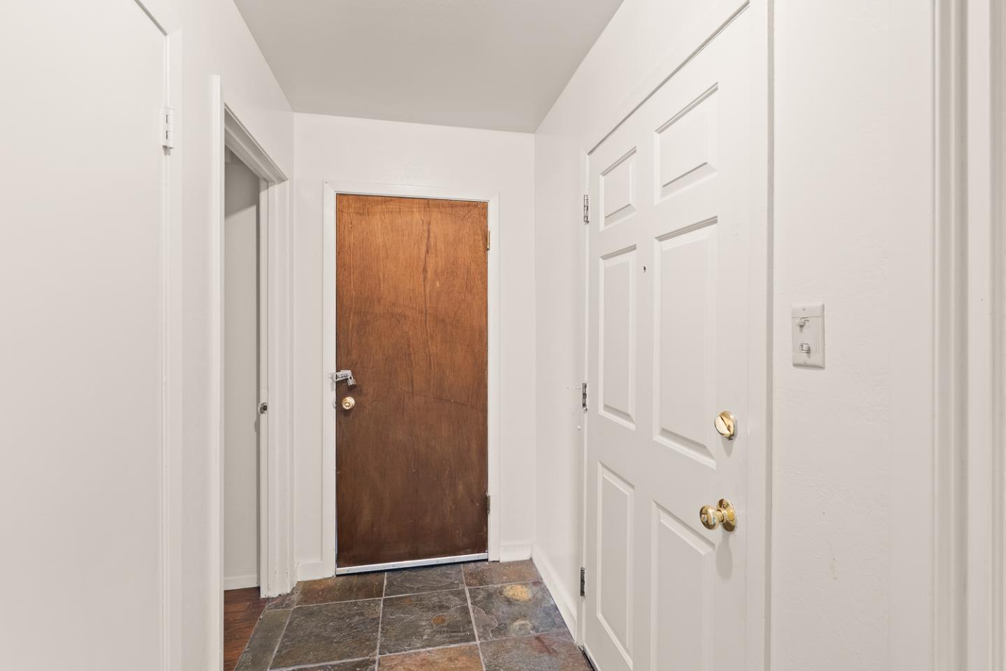 Detail Gallery Image 2 of 31 For 56 Flournoy St, Daly City,  CA 94014 - 3 Beds | 1/1 Baths