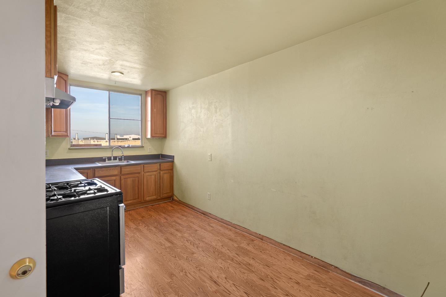 Detail Gallery Image 24 of 31 For 56 Flournoy St, Daly City,  CA 94014 - 3 Beds | 1/1 Baths