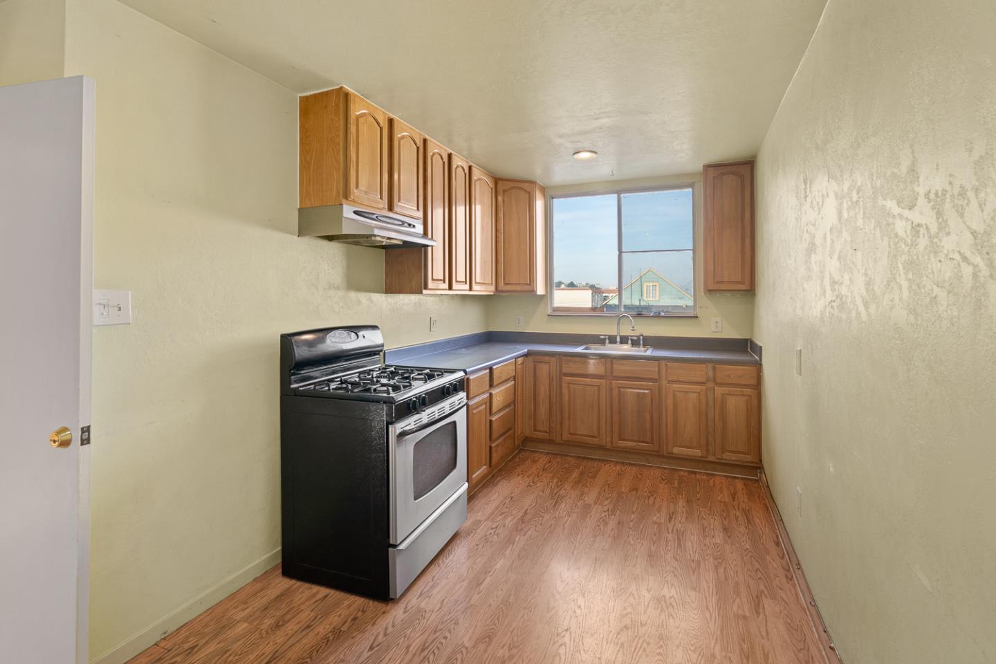 Detail Gallery Image 25 of 31 For 56 Flournoy St, Daly City,  CA 94014 - 3 Beds | 1/1 Baths