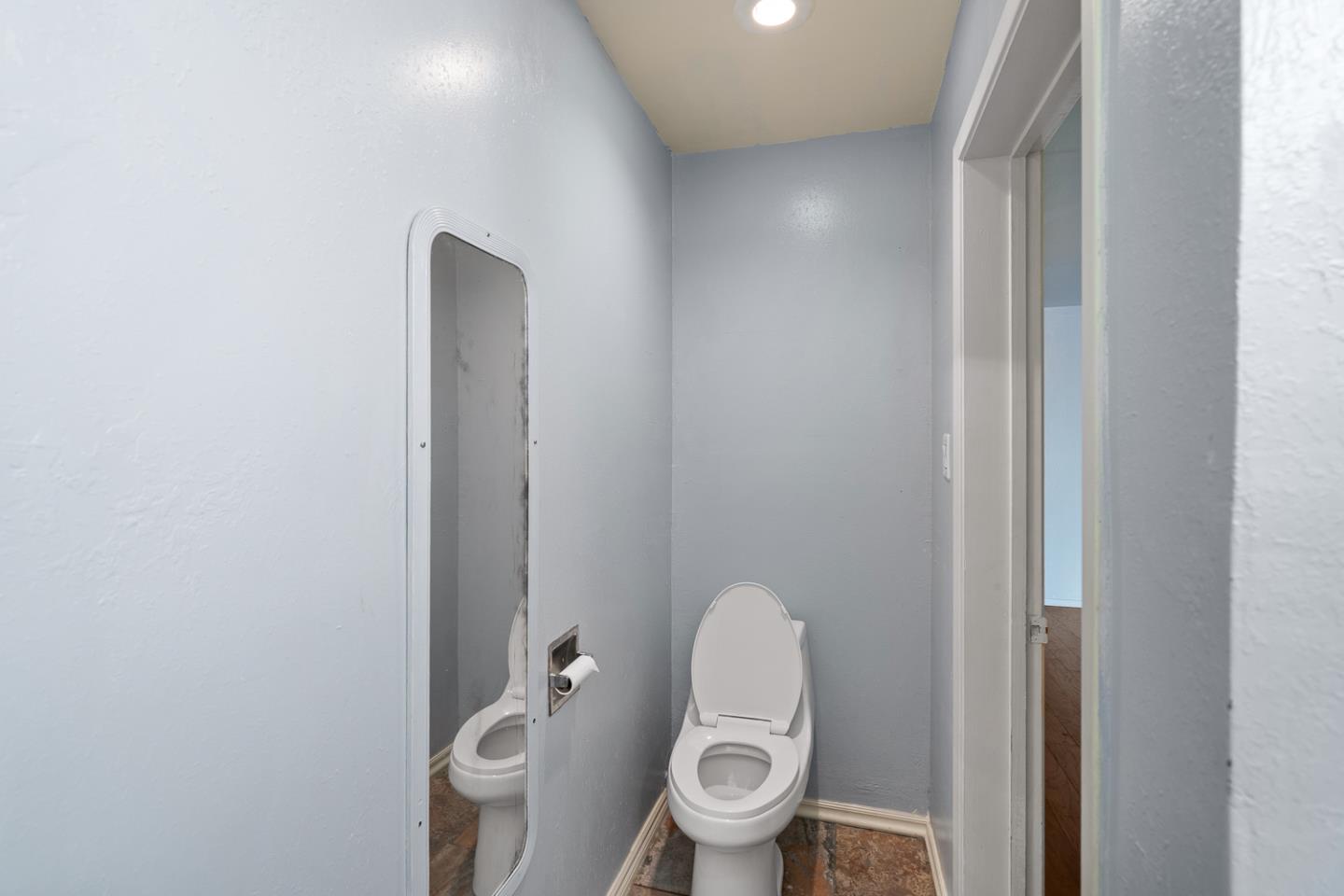 Detail Gallery Image 8 of 31 For 56 Flournoy St, Daly City,  CA 94014 - 3 Beds | 1/1 Baths