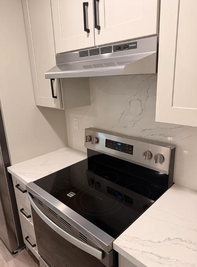 Detail Gallery Image 3 of 21 For 1355 45th Ave #3,  Capitola,  CA 95010 - 2 Beds | 1 Baths