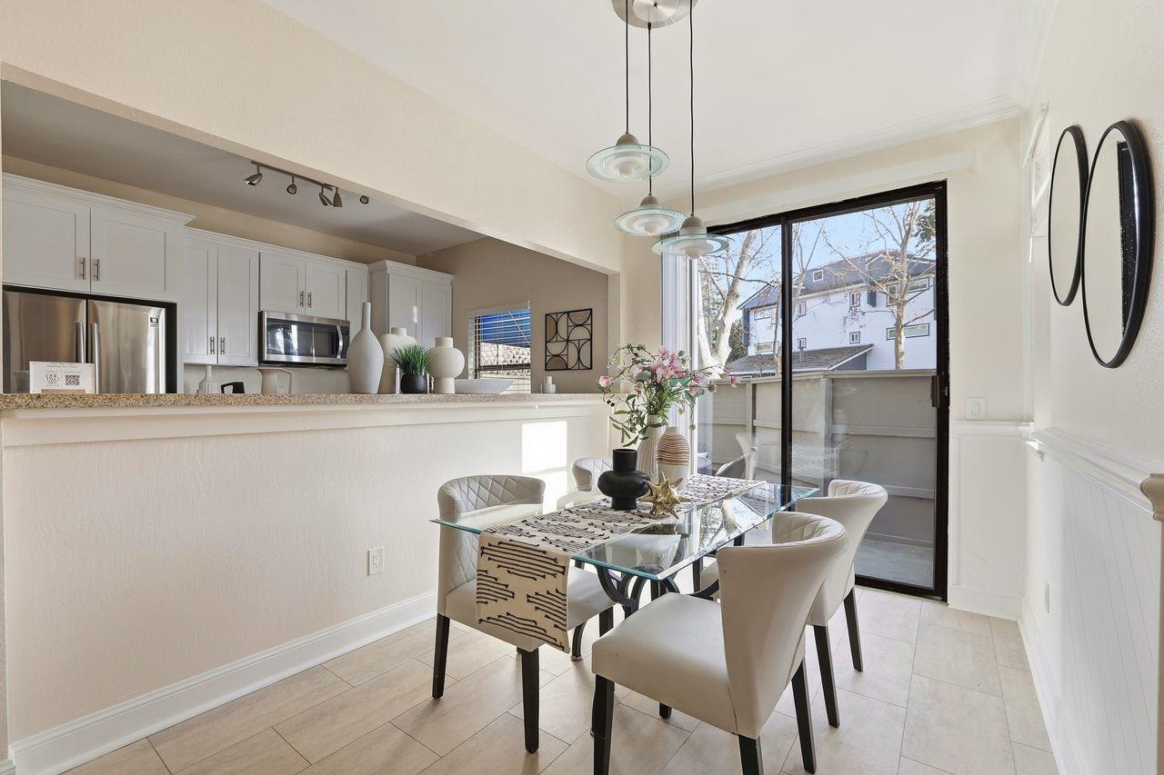 Detail Gallery Image 13 of 41 For 1005 Foxchase Dr, San Jose,  CA 95123 - 1 Beds | 1/1 Baths