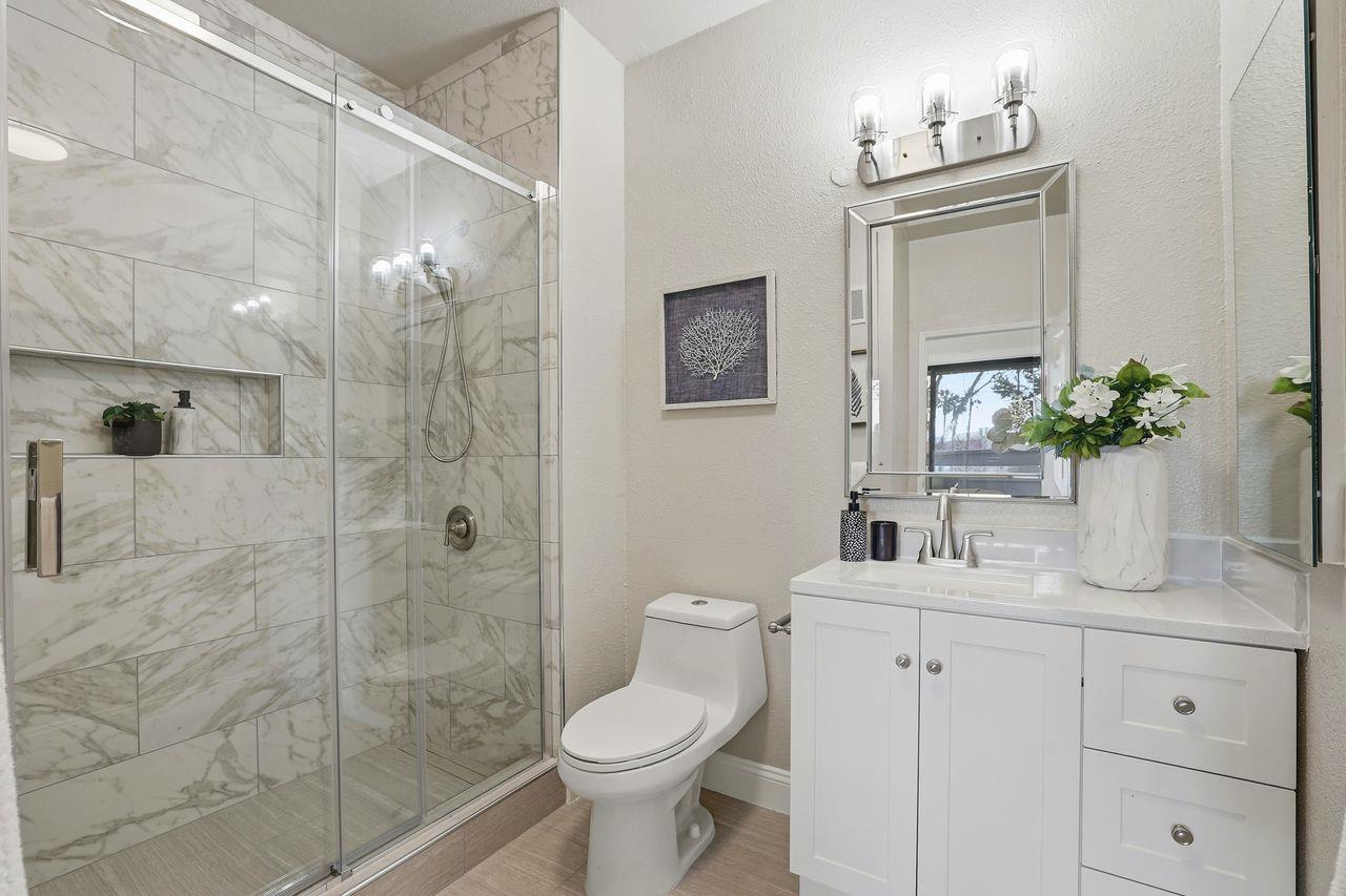 Detail Gallery Image 25 of 41 For 1005 Foxchase Dr, San Jose,  CA 95123 - 1 Beds | 1/1 Baths