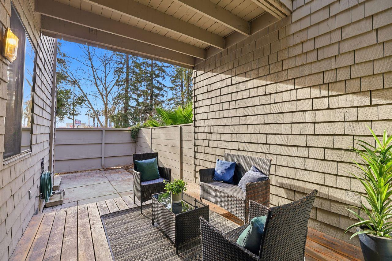 Detail Gallery Image 28 of 41 For 1005 Foxchase Dr, San Jose,  CA 95123 - 1 Beds | 1/1 Baths