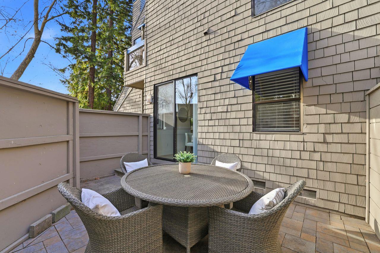 Detail Gallery Image 37 of 41 For 1005 Foxchase Dr, San Jose,  CA 95123 - 1 Beds | 1/1 Baths