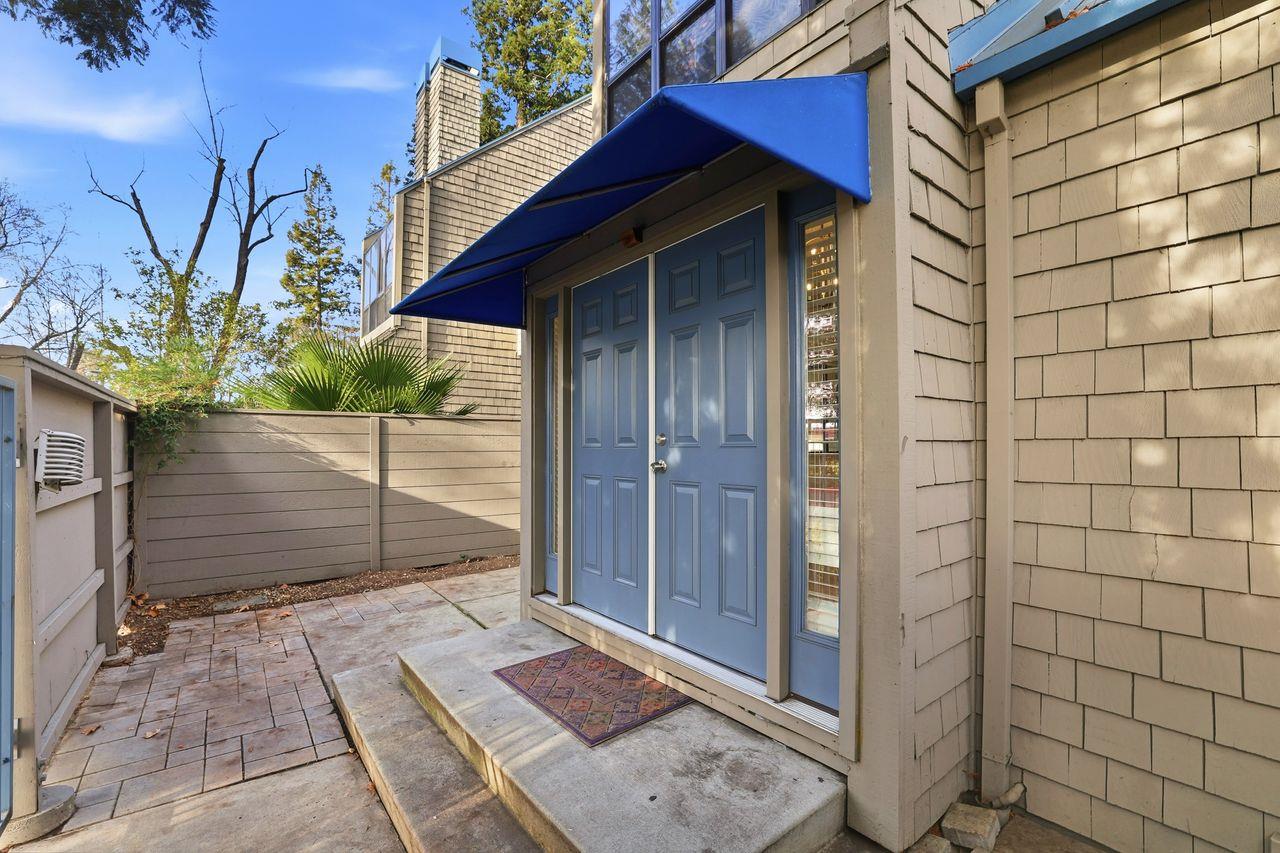 Detail Gallery Image 5 of 41 For 1005 Foxchase Dr, San Jose,  CA 95123 - 1 Beds | 1/1 Baths