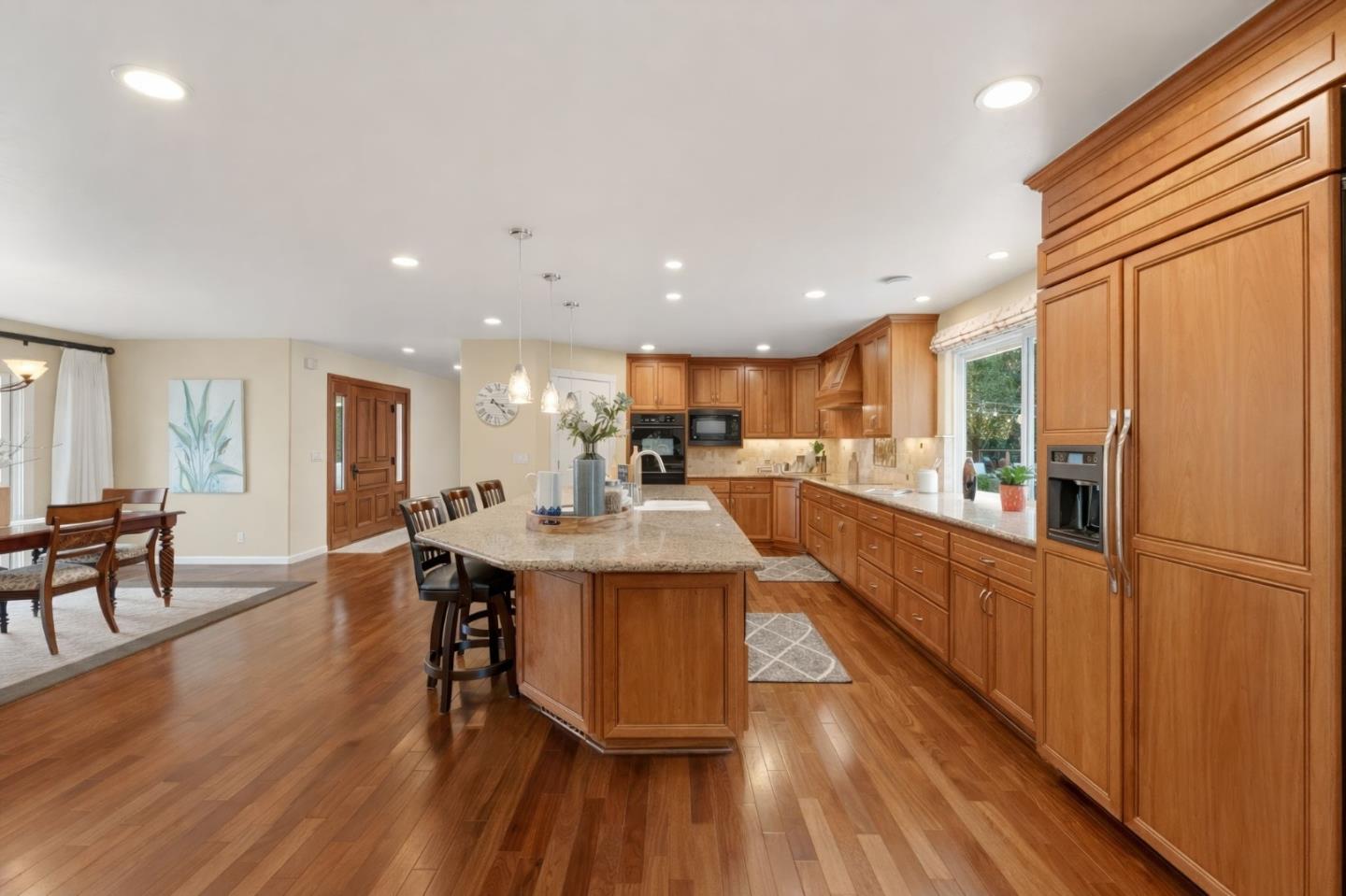 Detail Gallery Image 15 of 92 For 13243 via Ranchero Dr, Saratoga,  CA 95070 - 6 Beds | 4 Baths