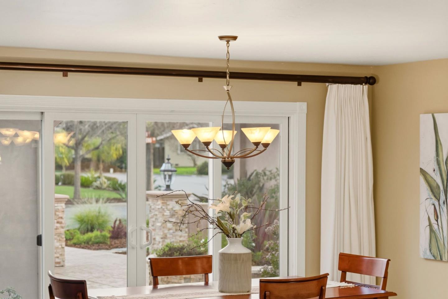 Detail Gallery Image 21 of 92 For 13243 via Ranchero Dr, Saratoga,  CA 95070 - 6 Beds | 4 Baths