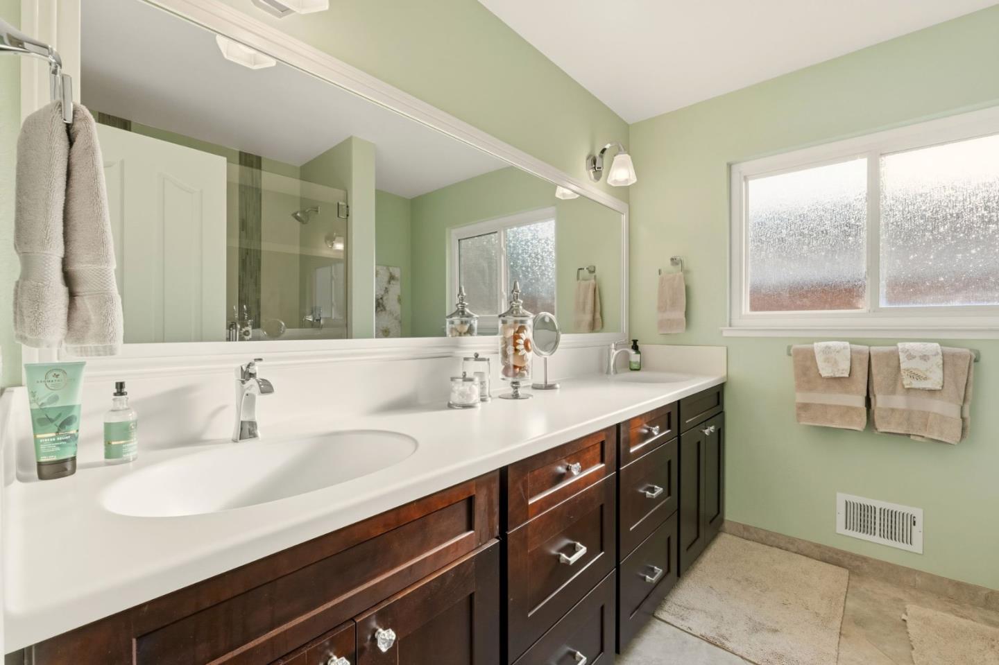 Detail Gallery Image 54 of 92 For 13243 via Ranchero Dr, Saratoga,  CA 95070 - 6 Beds | 4 Baths