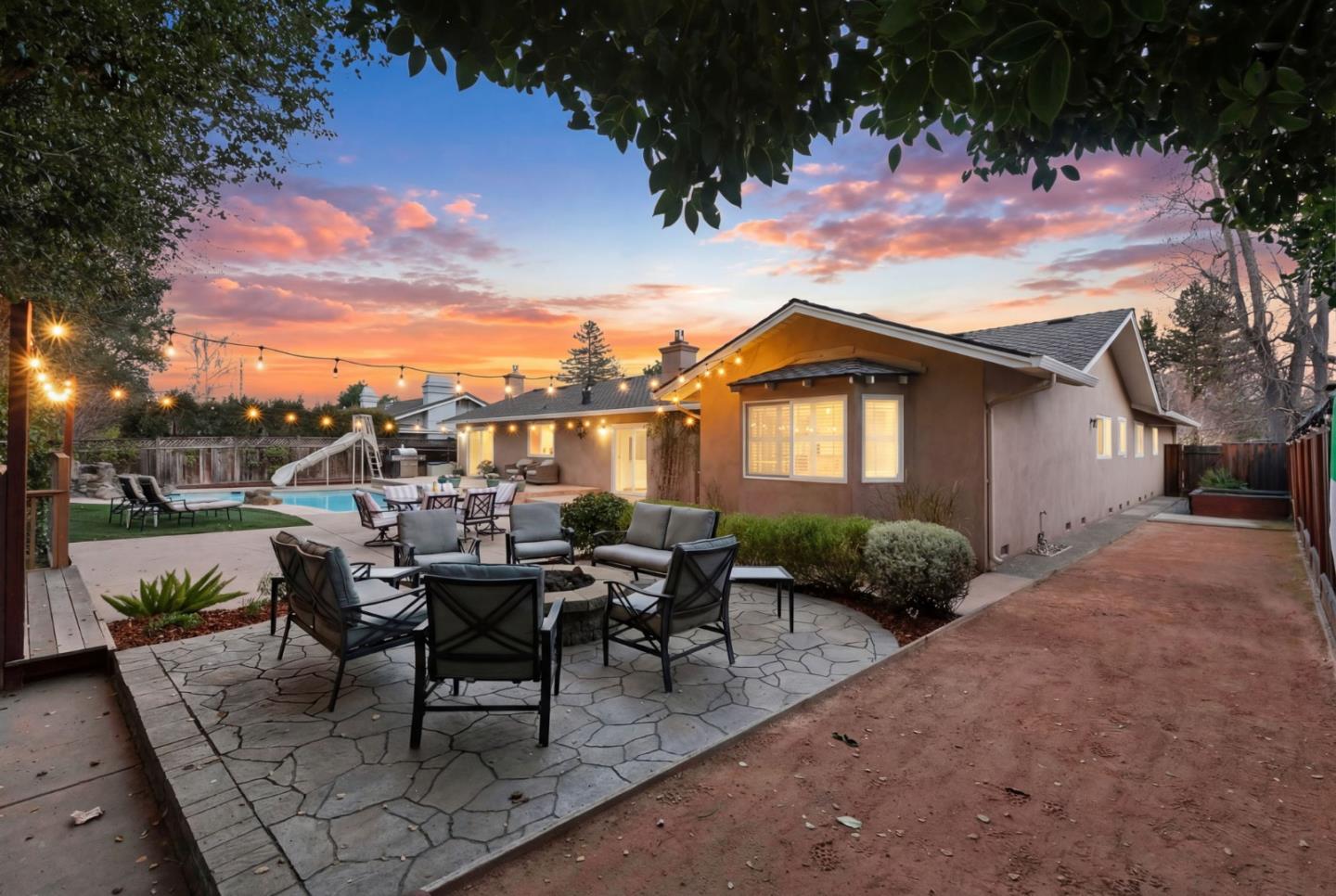 Detail Gallery Image 82 of 92 For 13243 via Ranchero Dr, Saratoga,  CA 95070 - 6 Beds | 4 Baths