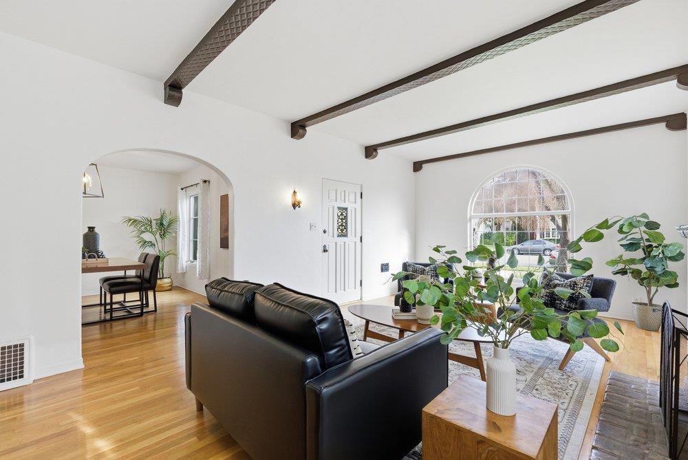 Detail Gallery Image 13 of 98 For 1555 Calaveras Ave, San Jose,  CA 95126 - 4 Beds | 2/1 Baths