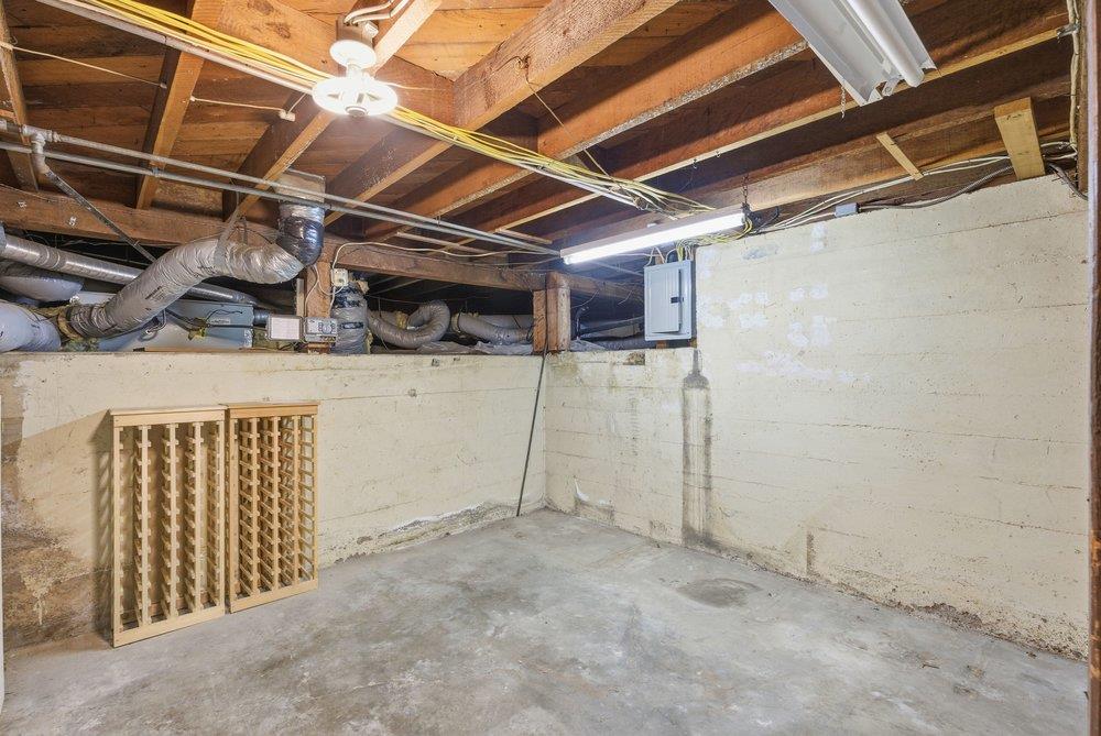 Detail Gallery Image 50 of 98 For 1555 Calaveras Ave, San Jose,  CA 95126 - 4 Beds | 2/1 Baths