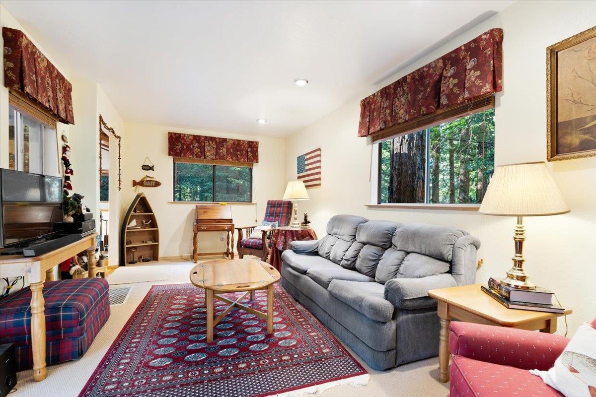 Detail Gallery Image 22 of 39 For 1079 Scenic Dr, Felton,  CA 95018 - 2 Beds | 2 Baths