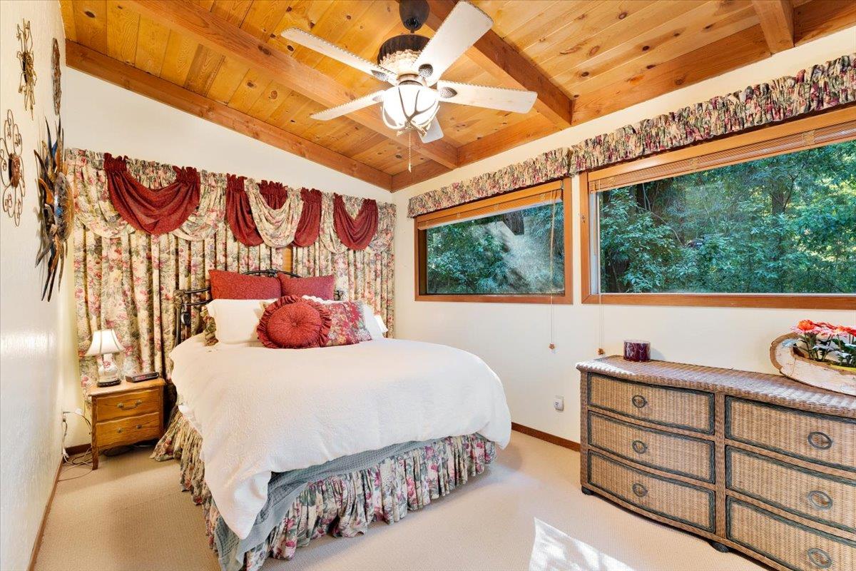 Detail Gallery Image 24 of 39 For 1079 Scenic Dr, Felton,  CA 95018 - 2 Beds | 2 Baths