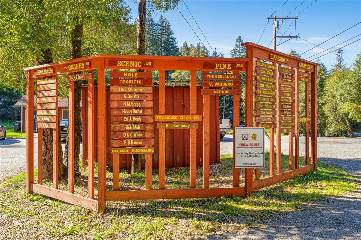 Detail Gallery Image 36 of 39 For 1079 Scenic Dr, Felton,  CA 95018 - 2 Beds | 2 Baths