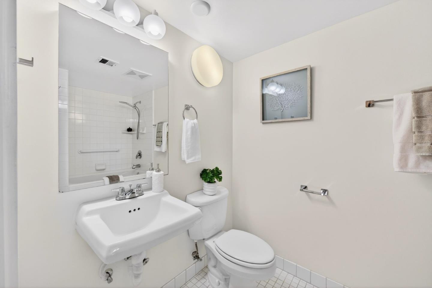 Detail Gallery Image 12 of 32 For 350 N 2nd St #323,  San Jose,  CA 95112 - 2 Beds | 2 Baths