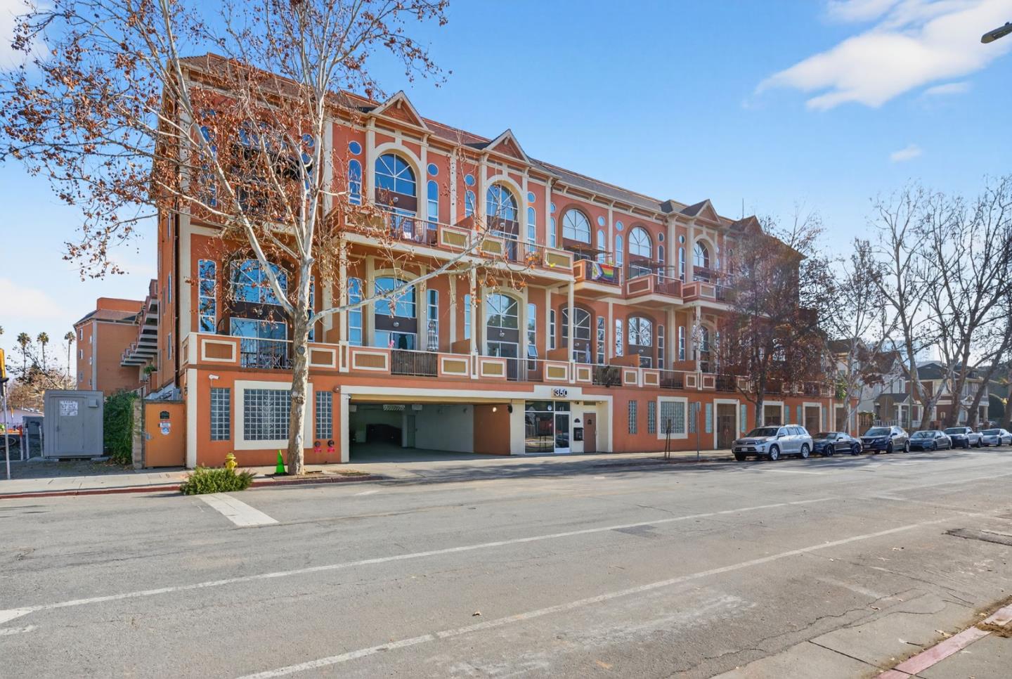 Detail Gallery Image 3 of 32 For 350 N 2nd St #323,  San Jose,  CA 95112 - 2 Beds | 2 Baths