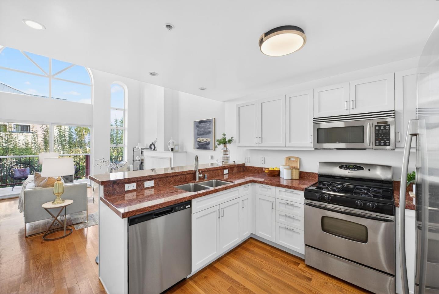 Detail Gallery Image 7 of 32 For 350 N 2nd St #323,  San Jose,  CA 95112 - 2 Beds | 2 Baths