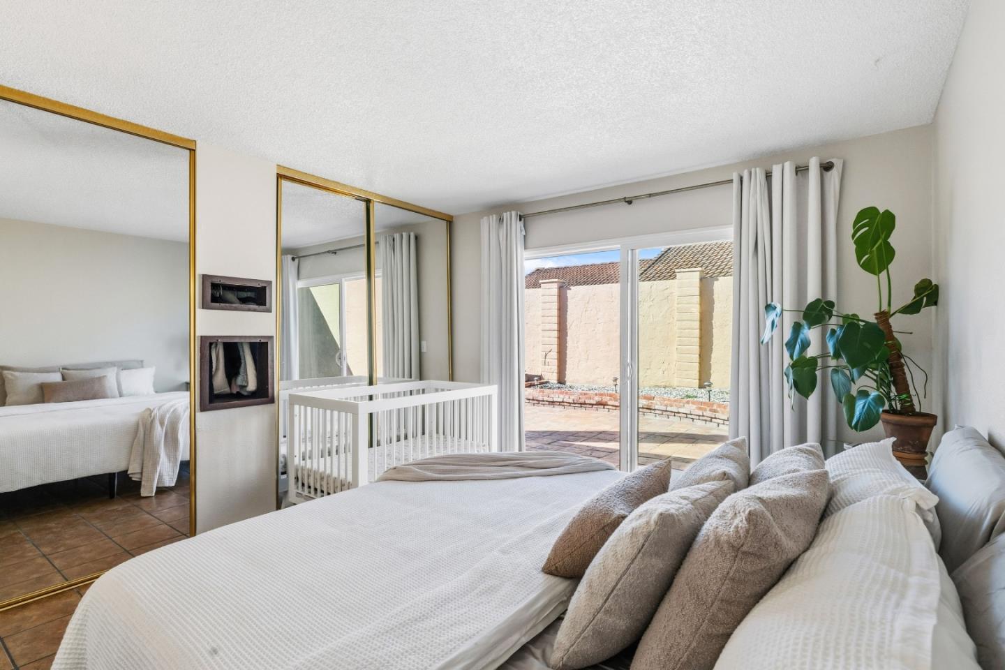 Detail Gallery Image 23 of 29 For 1588 Duran St, Salinas,  CA 93906 - 2 Beds | 1 Baths