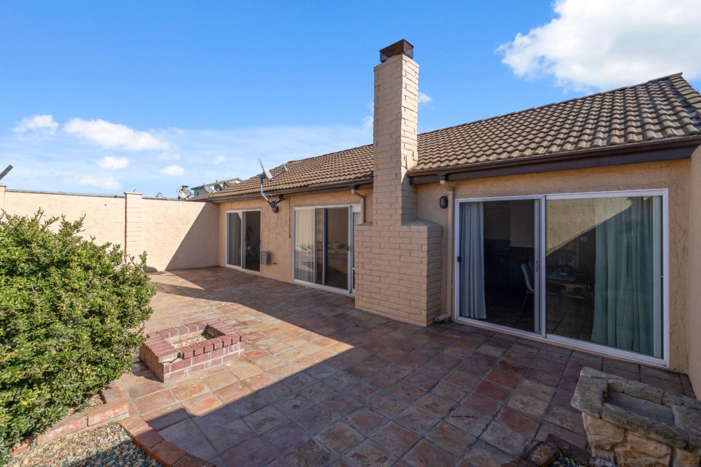 Detail Gallery Image 28 of 29 For 1588 Duran St, Salinas,  CA 93906 - 2 Beds | 1 Baths