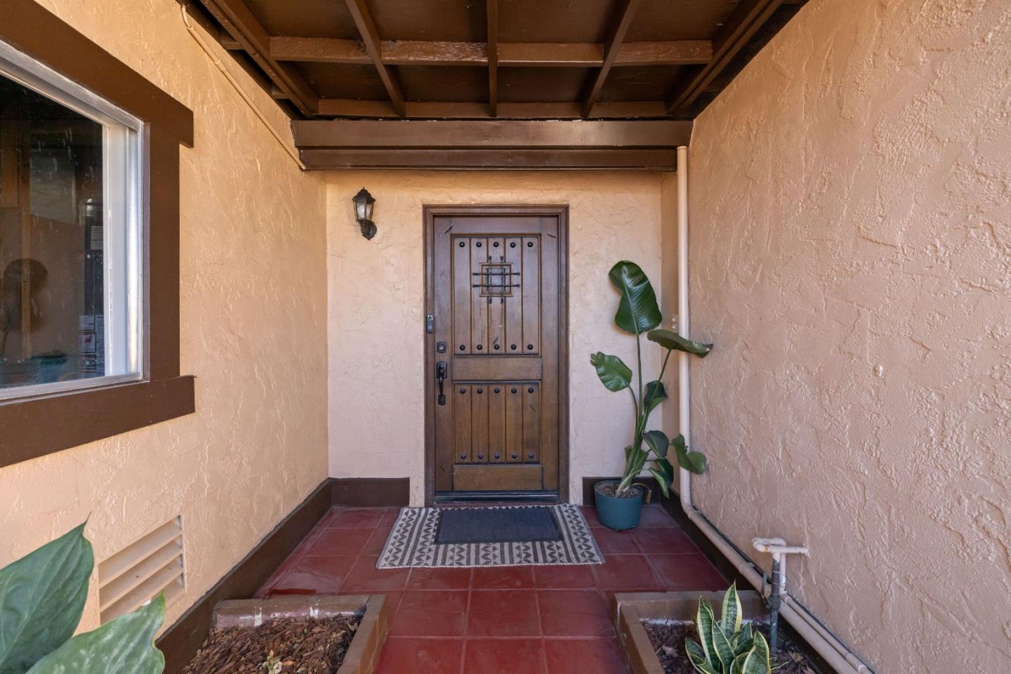 Detail Gallery Image 5 of 29 For 1588 Duran St, Salinas,  CA 93906 - 2 Beds | 1 Baths