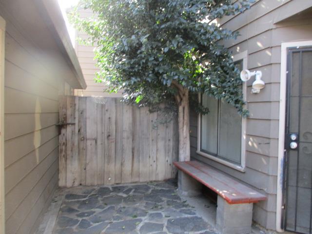 Detail Gallery Image 24 of 36 For 140 Gibson Dr #12,  Hollister,  CA 95023 - 3 Beds | 1/1 Baths