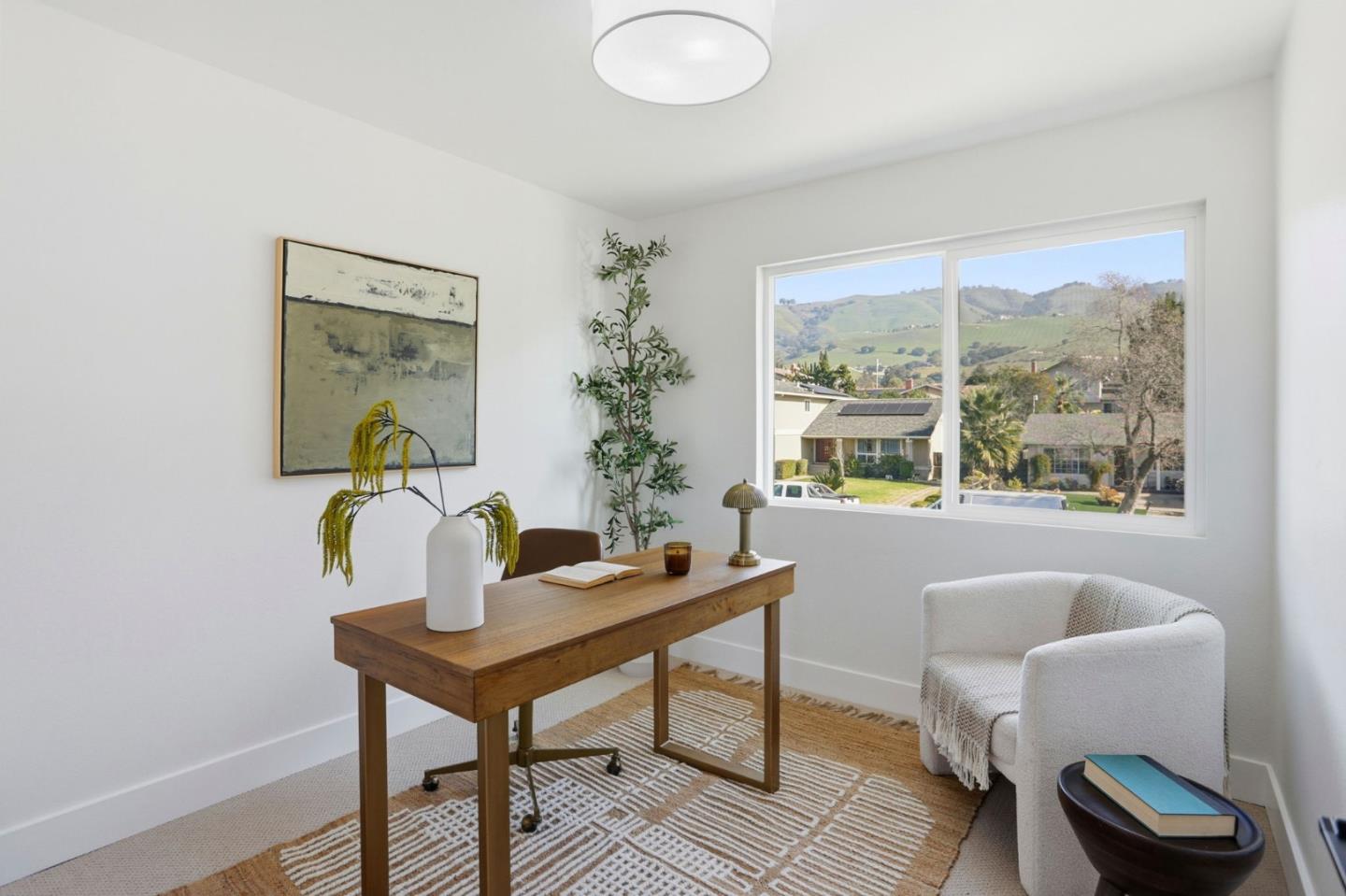 Detail Gallery Image 16 of 40 For 3047 Rollingwood Ct, San Jose,  CA 95148 - 5 Beds | 2/1 Baths