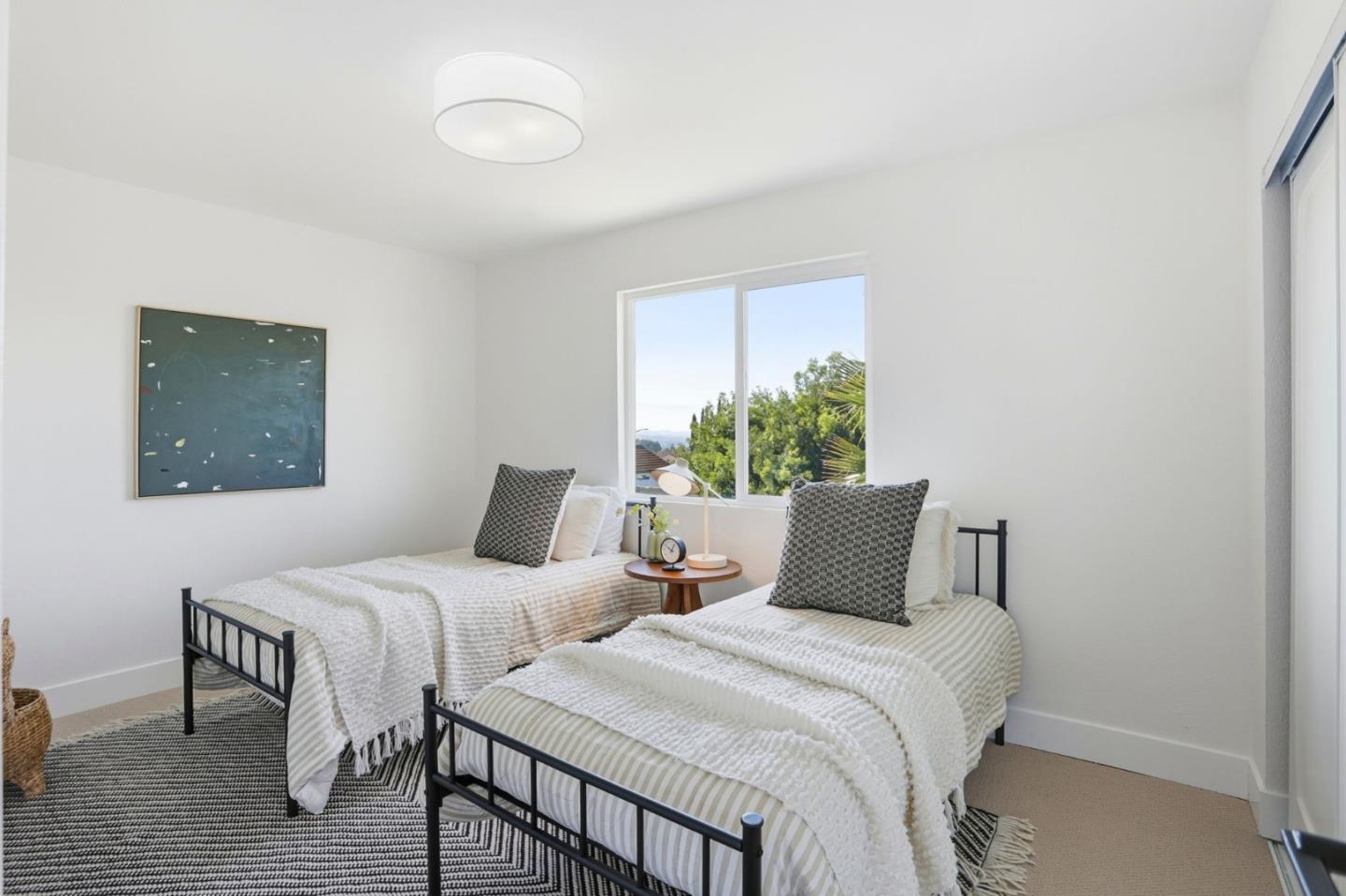 Detail Gallery Image 20 of 40 For 3047 Rollingwood Ct, San Jose,  CA 95148 - 5 Beds | 2/1 Baths