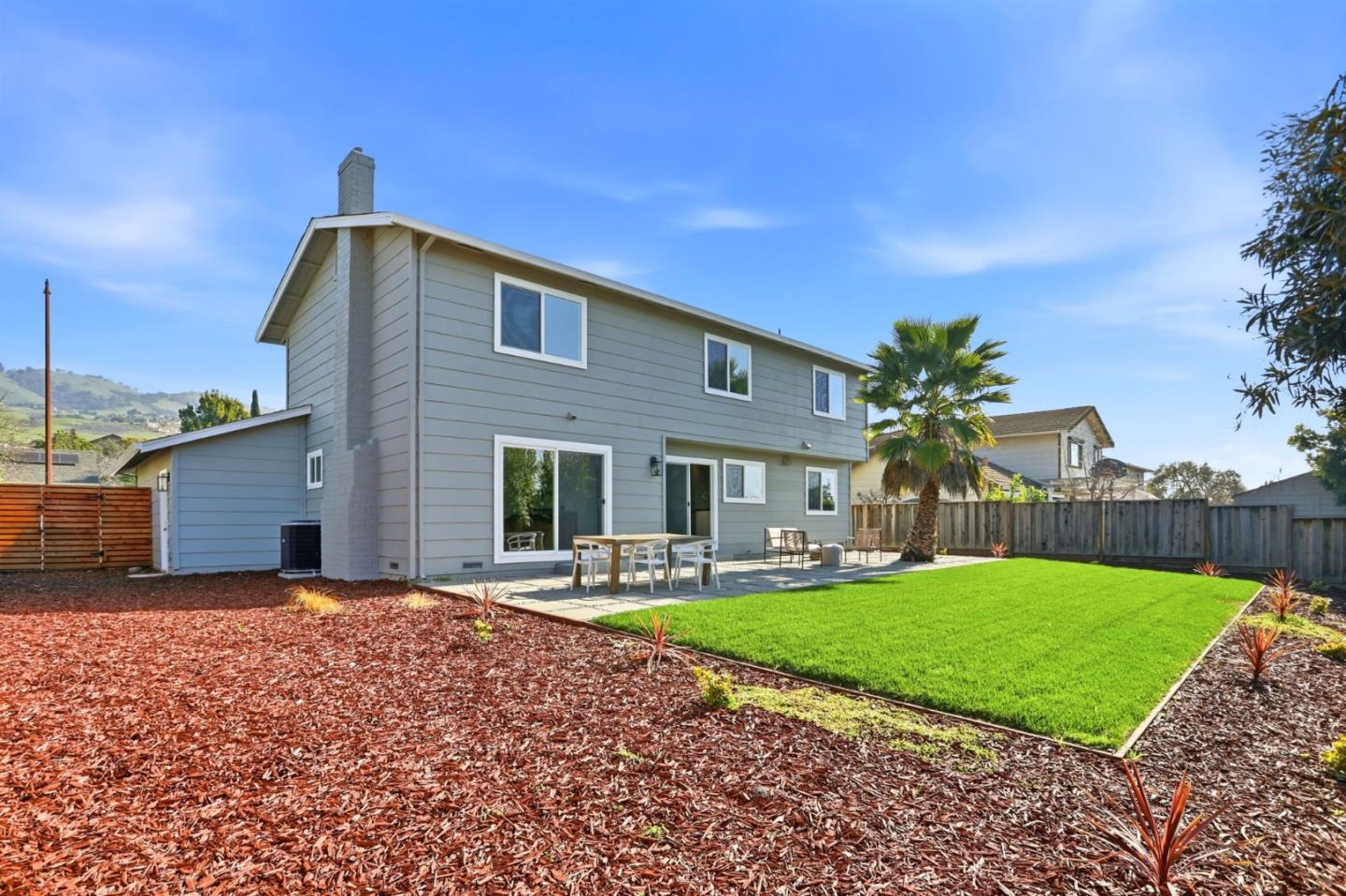 Detail Gallery Image 38 of 40 For 3047 Rollingwood Ct, San Jose,  CA 95148 - 5 Beds | 2/1 Baths