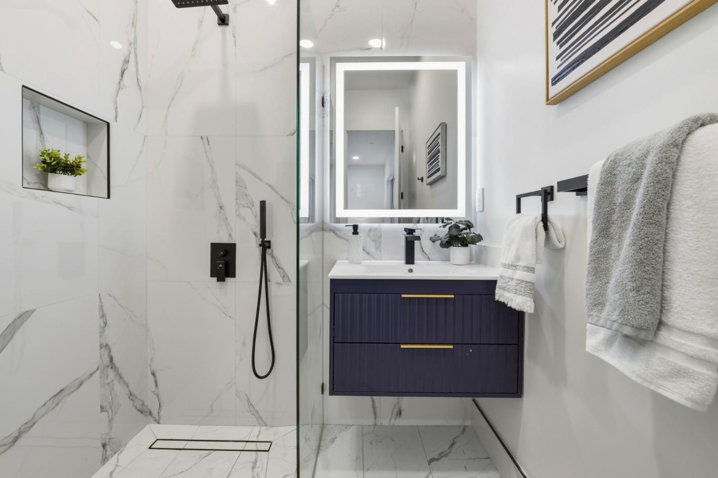 Detail Gallery Image 39 of 49 For 314 Poplar Ave, Redwood City,  CA 94061 - 5 Beds | 5/1 Baths