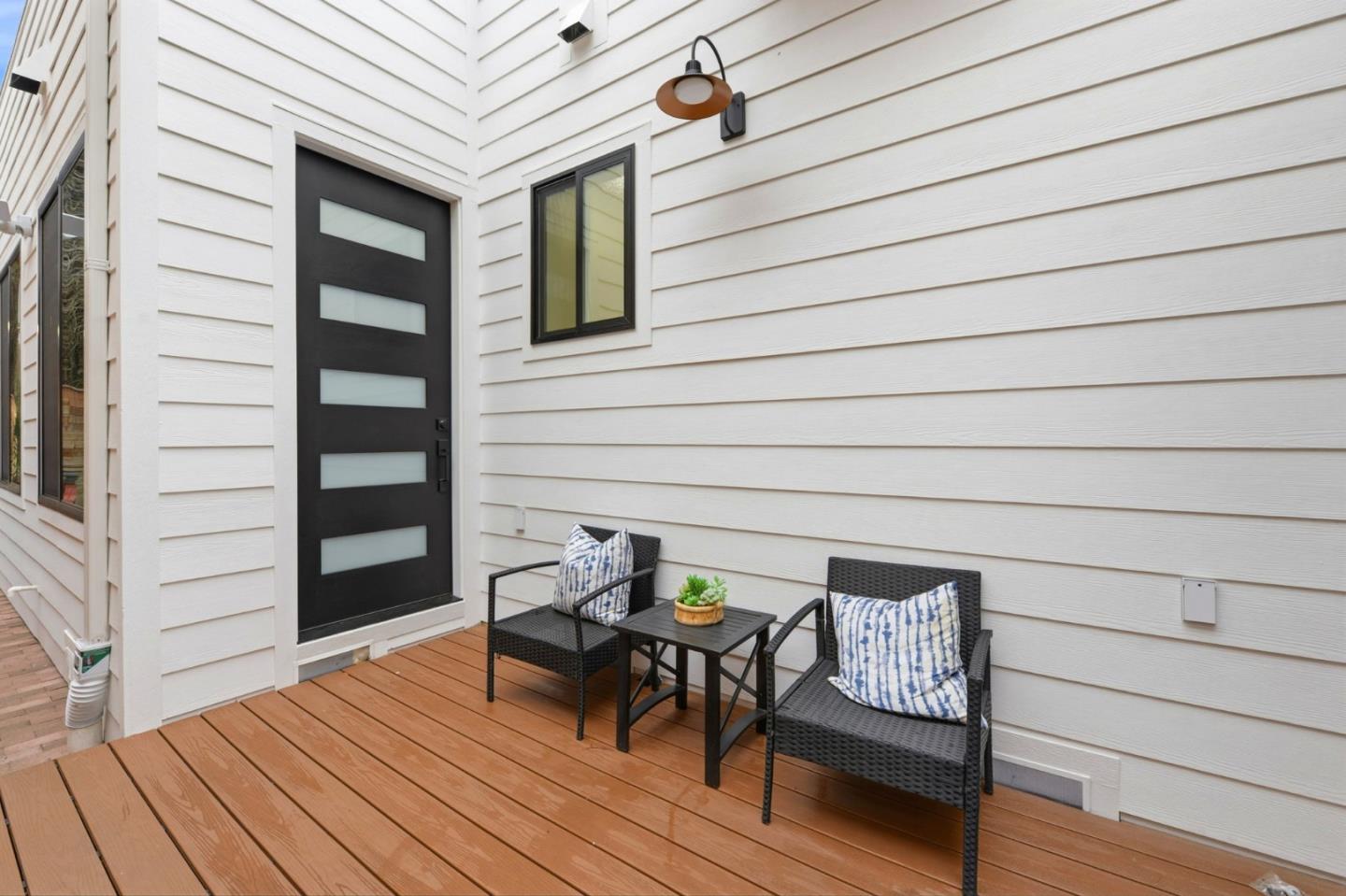 Detail Gallery Image 46 of 49 For 314 Poplar Ave, Redwood City,  CA 94061 - 5 Beds | 5/1 Baths