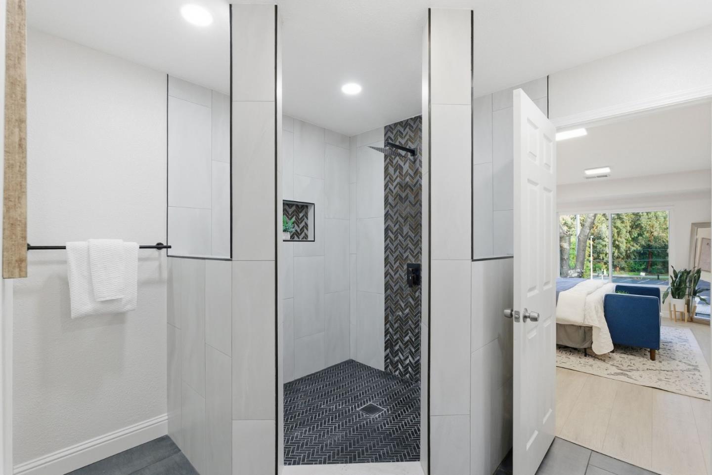 Detail Gallery Image 23 of 41 For 945 Oak Park, Morgan Hill,  CA 95037 - 3 Beds | 2/1 Baths