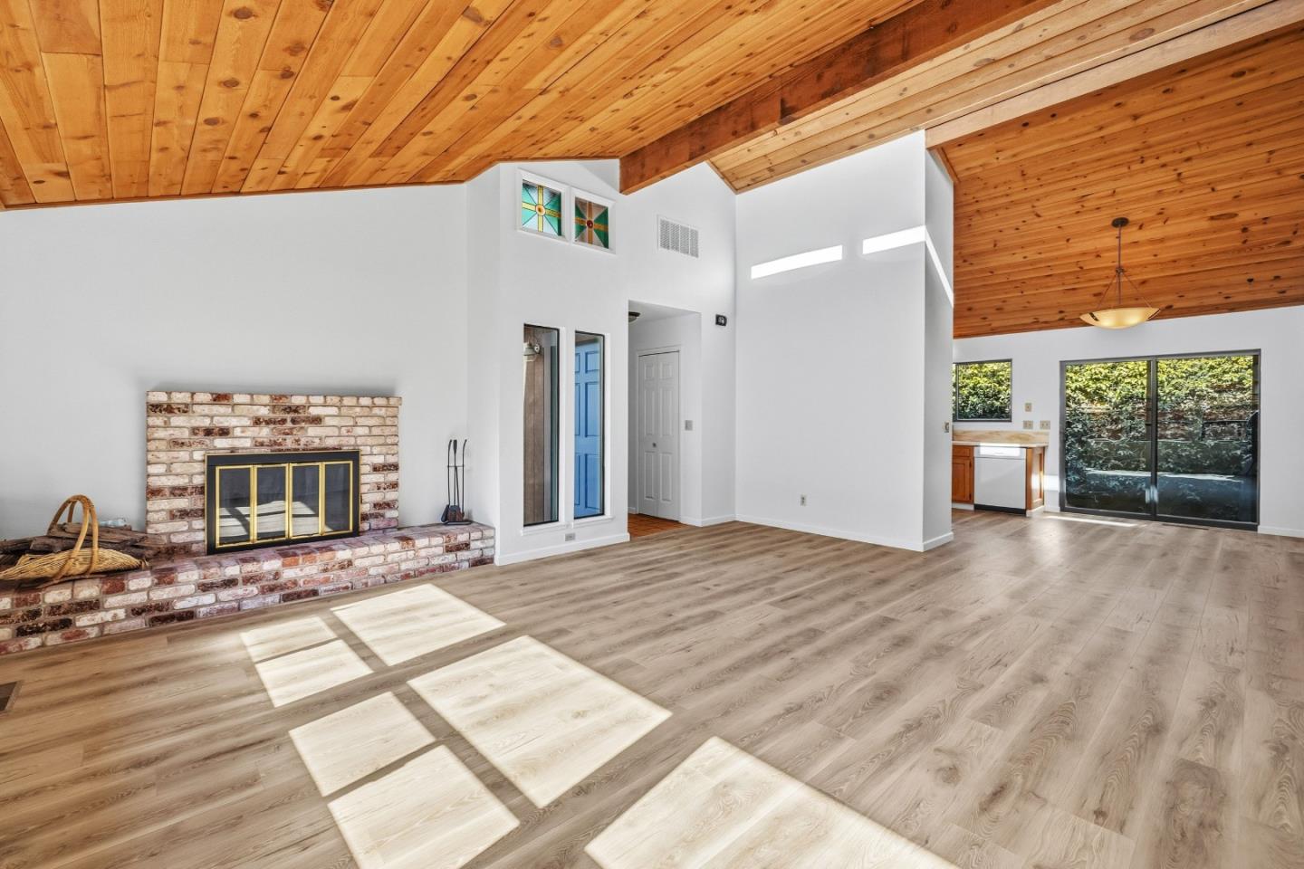 Detail Gallery Image 24 of 51 For 2258 Juan Pablo Ln, Santa Cruz,  CA 95062 - 2 Beds | 1/1 Baths