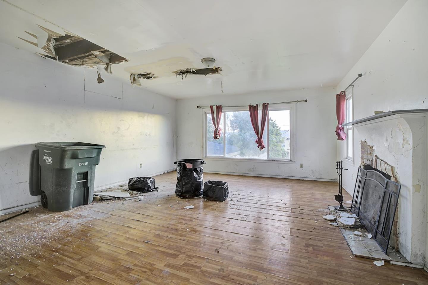 Detail Gallery Image 20 of 44 For 664 Grand Ave, South San Francisco,  CA 94080 - 7 Beds | 3 Baths