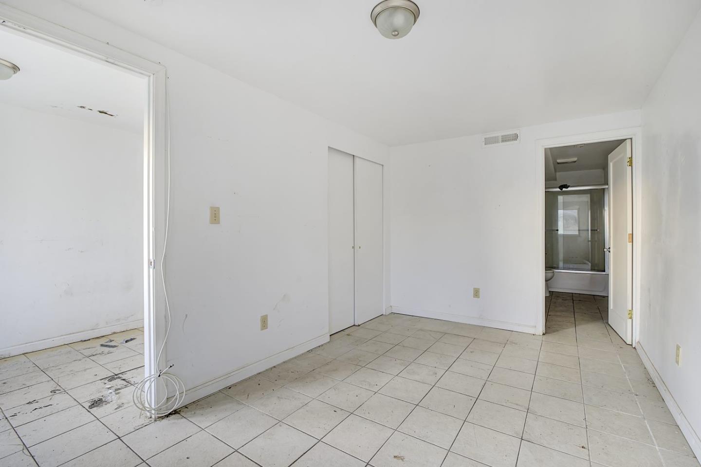 Detail Gallery Image 35 of 44 For 664 Grand Ave, South San Francisco,  CA 94080 - 7 Beds | 3 Baths