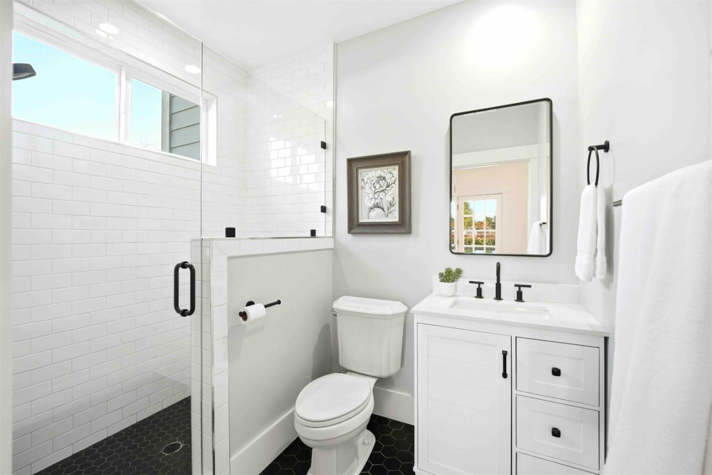 Detail Gallery Image 18 of 54 For 1680 E Main Ave, Morgan Hill,  CA 95037 - 5 Beds | 3 Baths