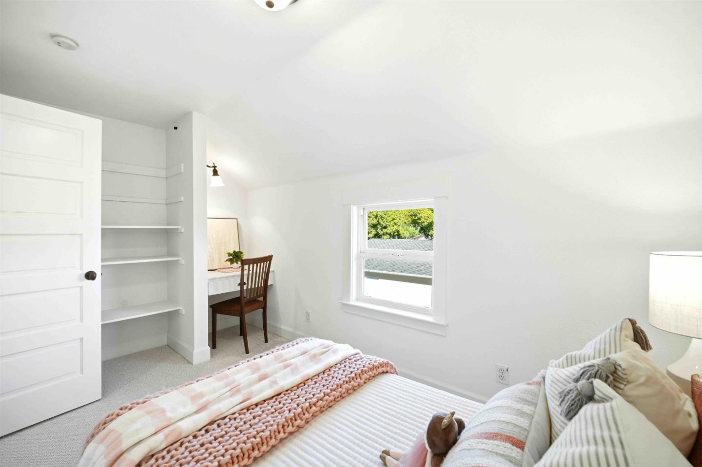 Detail Gallery Image 25 of 54 For 1680 E Main Ave, Morgan Hill,  CA 95037 - 5 Beds | 3 Baths