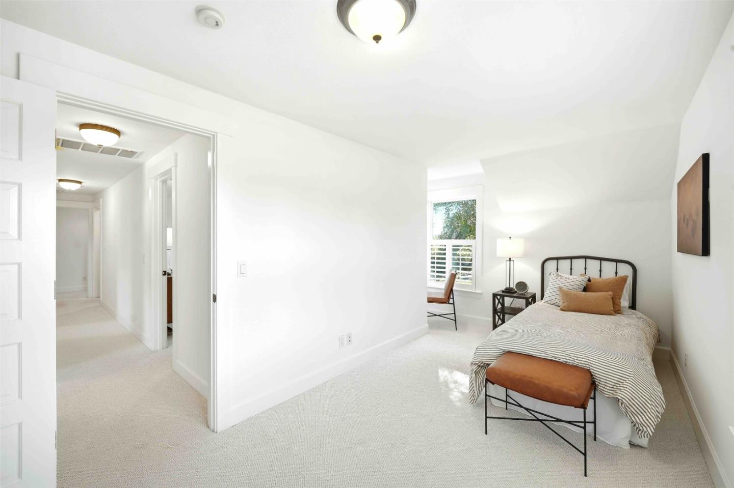 Detail Gallery Image 29 of 54 For 1680 E Main Ave, Morgan Hill,  CA 95037 - 5 Beds | 3 Baths